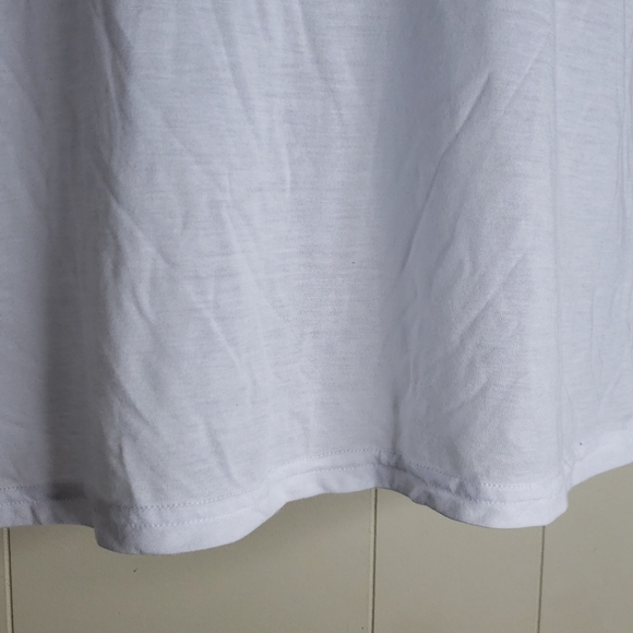 BP White Basic V Neck Tee - Picture 4 of 6